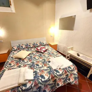 Le Quattro Stagioni , Levanto Italia
